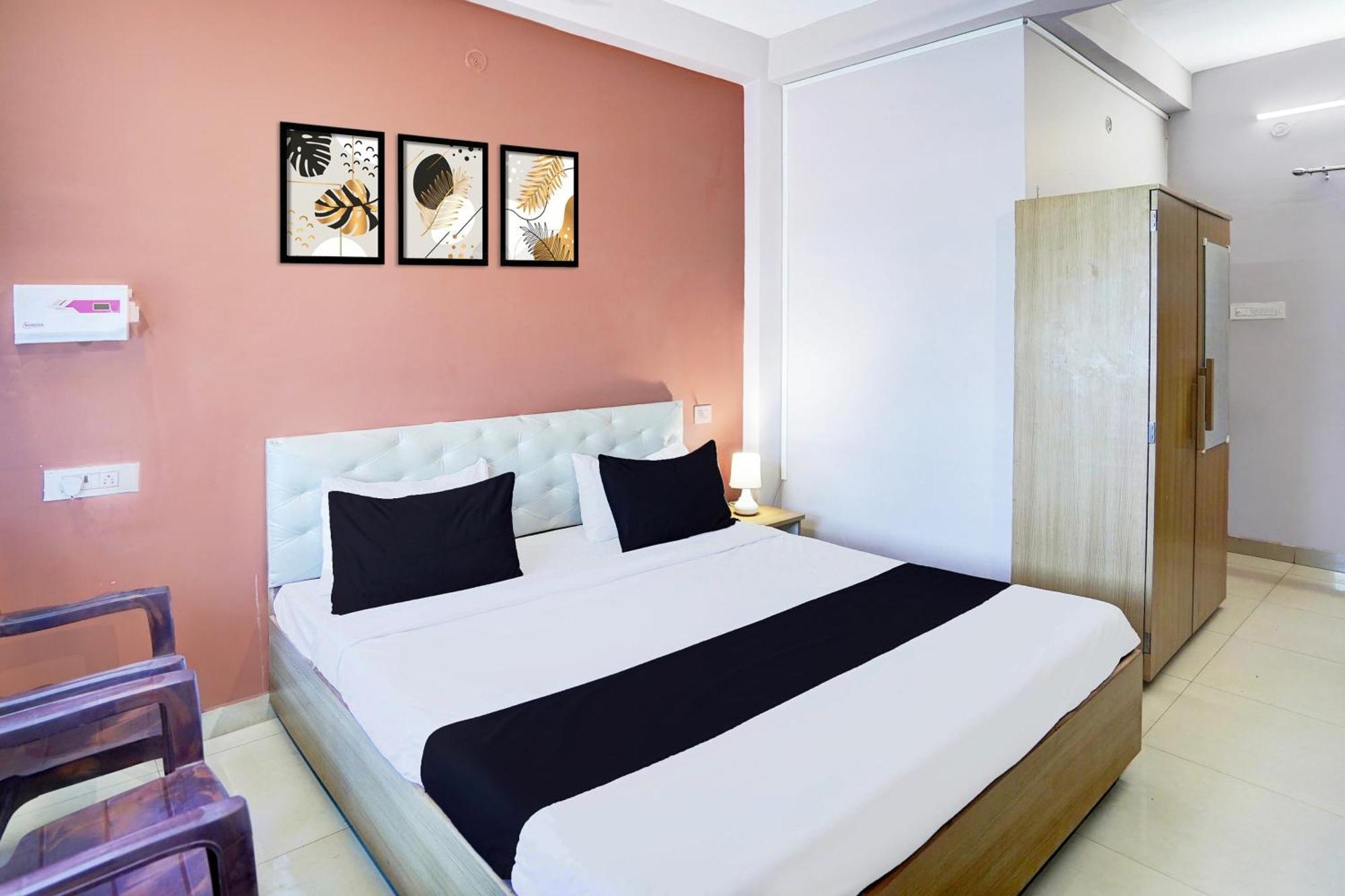 Super Hotel O Blw Kakarmatta Near Banaras Junction Varanasi Exterior photo